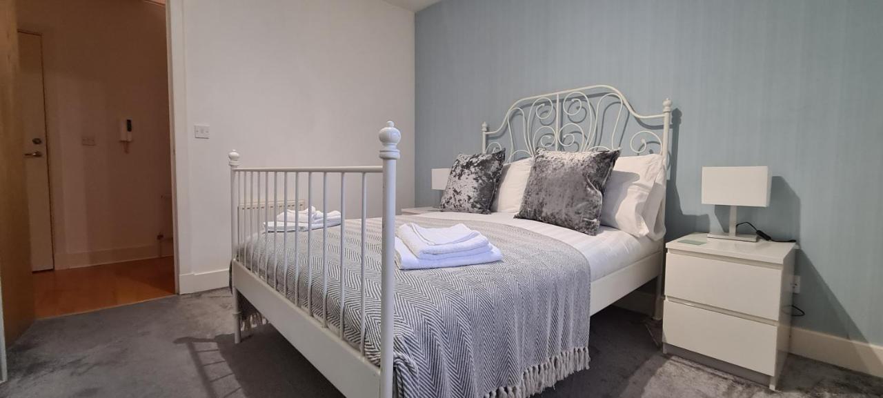 Pass The Keys Spacious 3Beds Flat Near City Centre - Free Parking Edinburgh Buitenkant foto