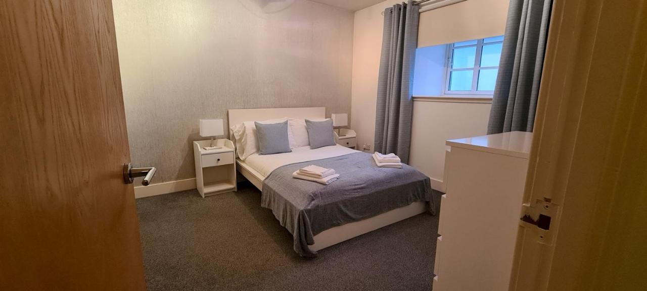Pass The Keys Spacious 3Beds Flat Near City Centre - Free Parking Edinburgh Buitenkant foto
